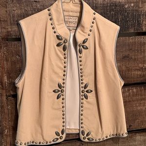 Double D Ranch wear vest size medium.